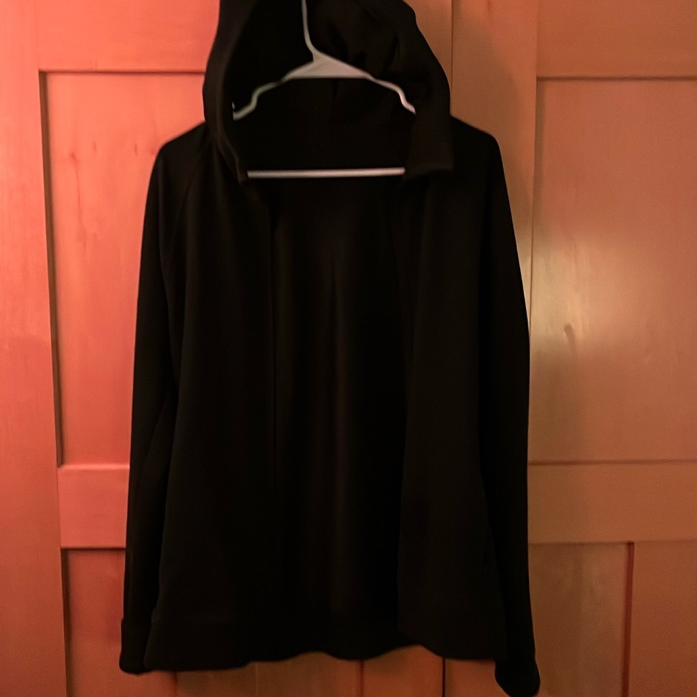Men’s Lululemon sojourn jacket